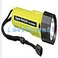 1820CB便攜式手電筒屬于高壓氙氣燈泡